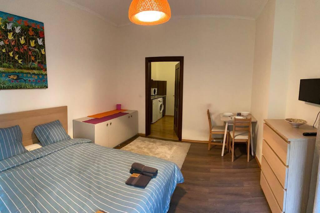 Opera Apartment 2 With Wifi & Tv Sofia Exterior foto